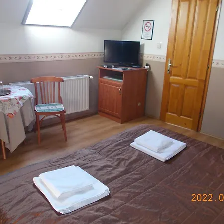 Elet Es Energia Egeszsegjavito Szalon Guest house